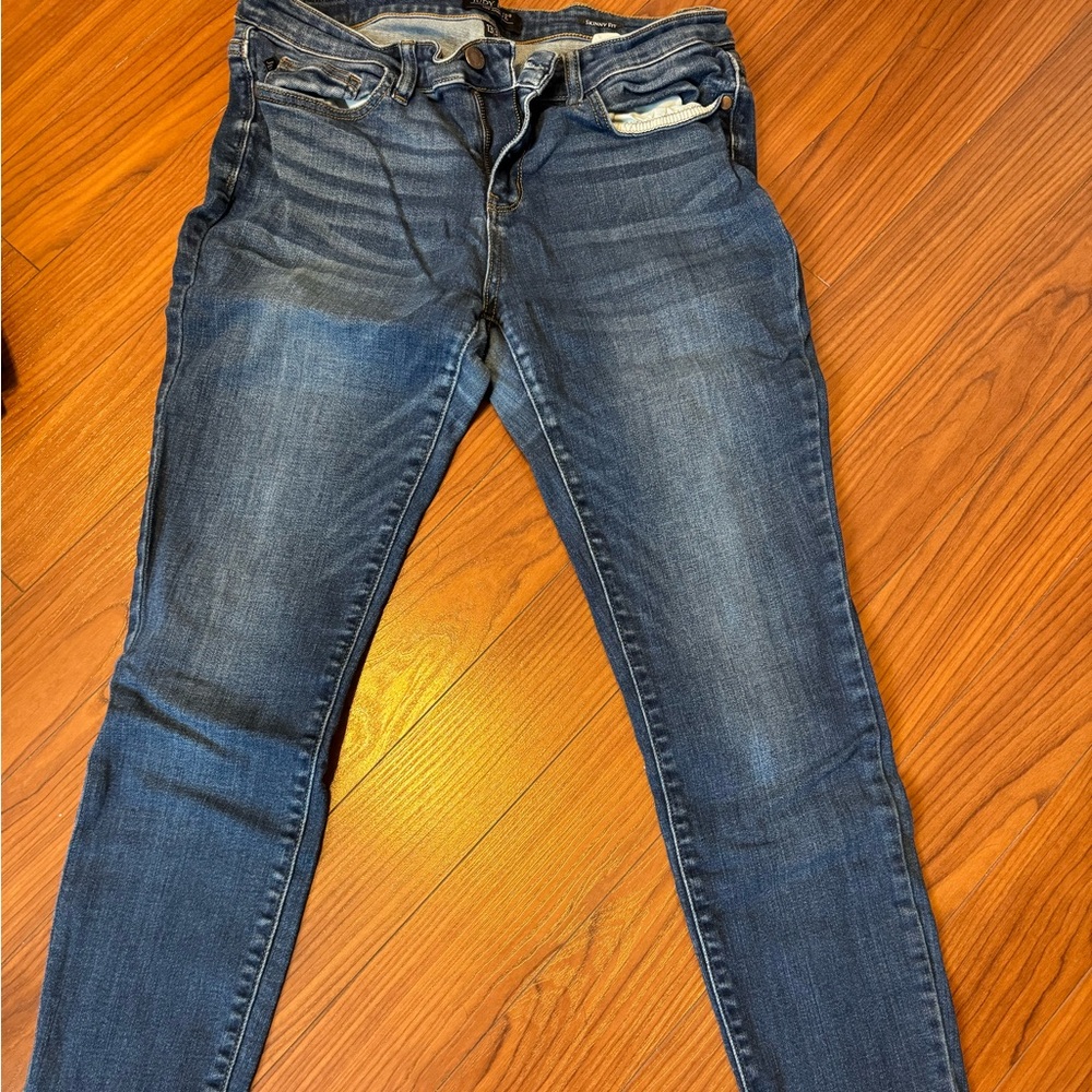 Skinny jeans